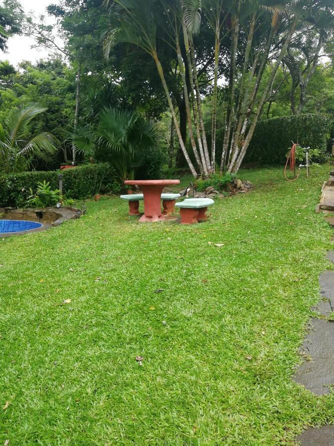Pochote Lodge Guayabo  Экстерьер фото