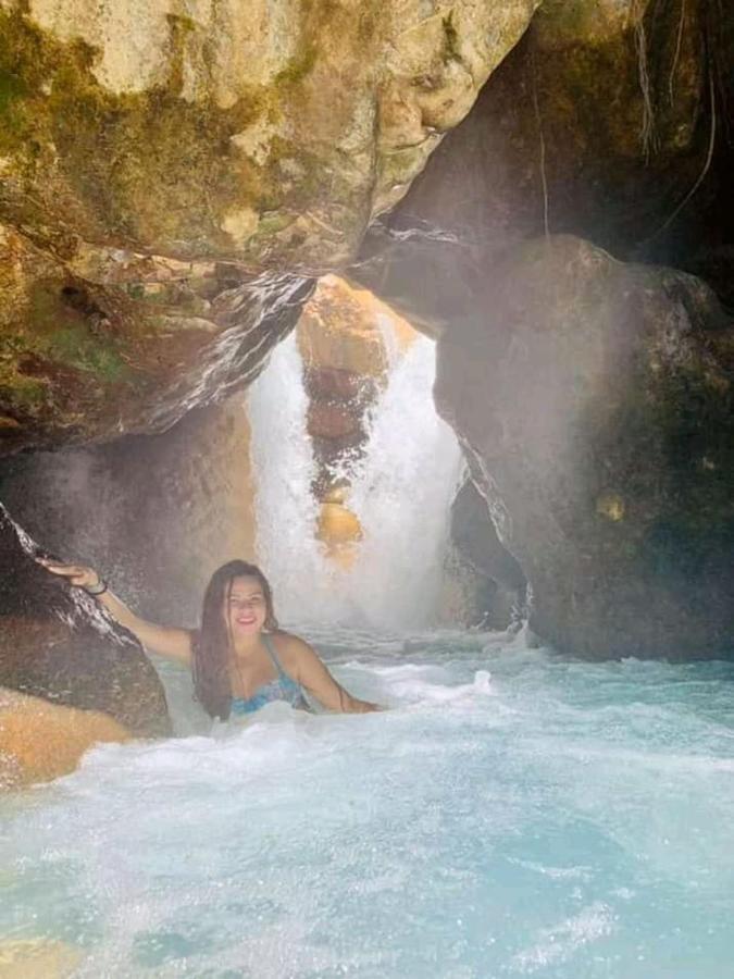 Pochote Lodge Guayabo  Экстерьер фото